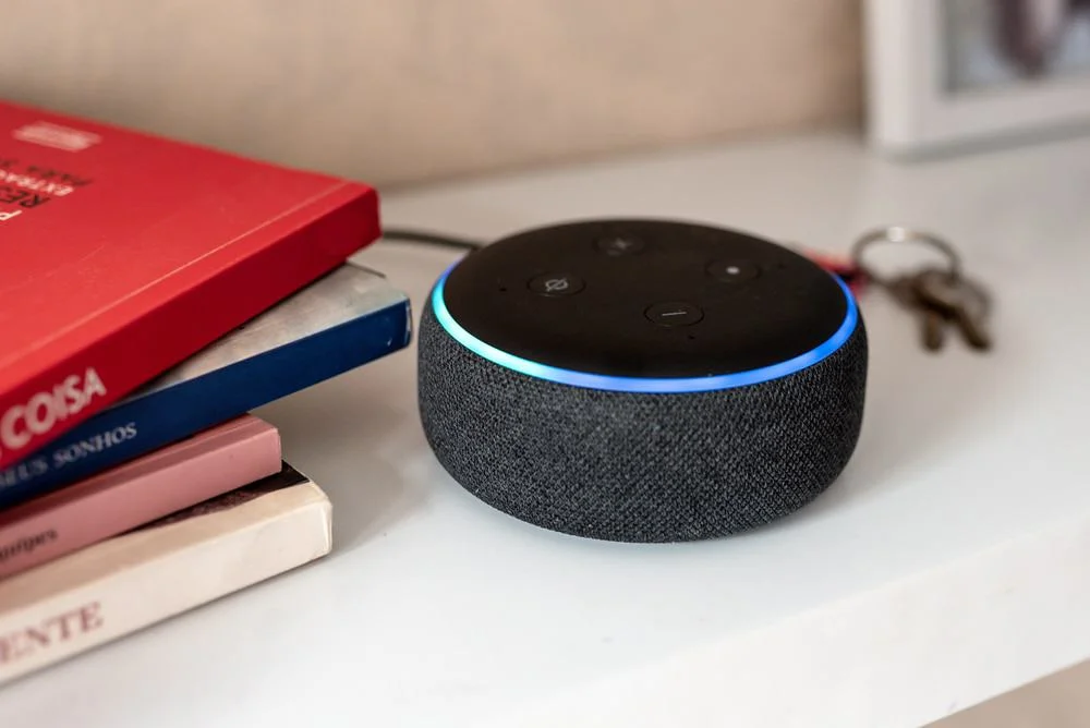 o que a alexa pode controlar na casa